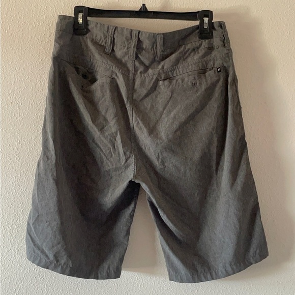 Hurley Men's Gray Flat Front Shorts - Picture 9 of 9